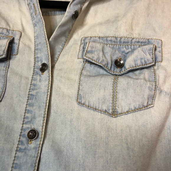 Mossimo Denim Button Down - Picture 2 of 5